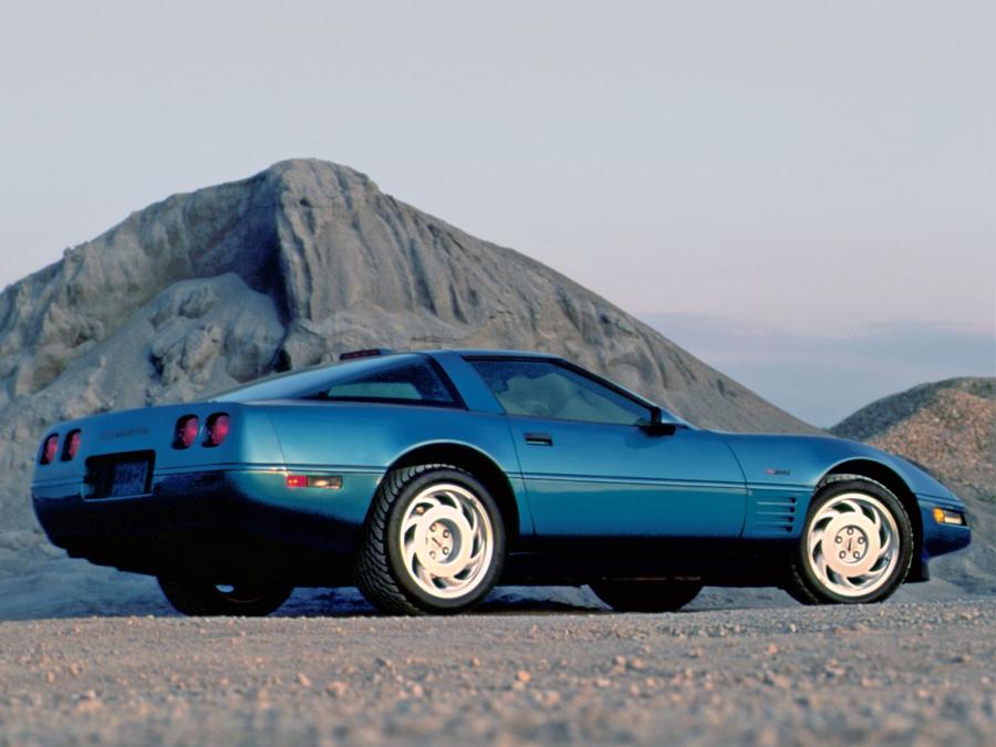  Chevrolet Corvette ZR1 Coupe 1991 года  (фото 15 из 32)